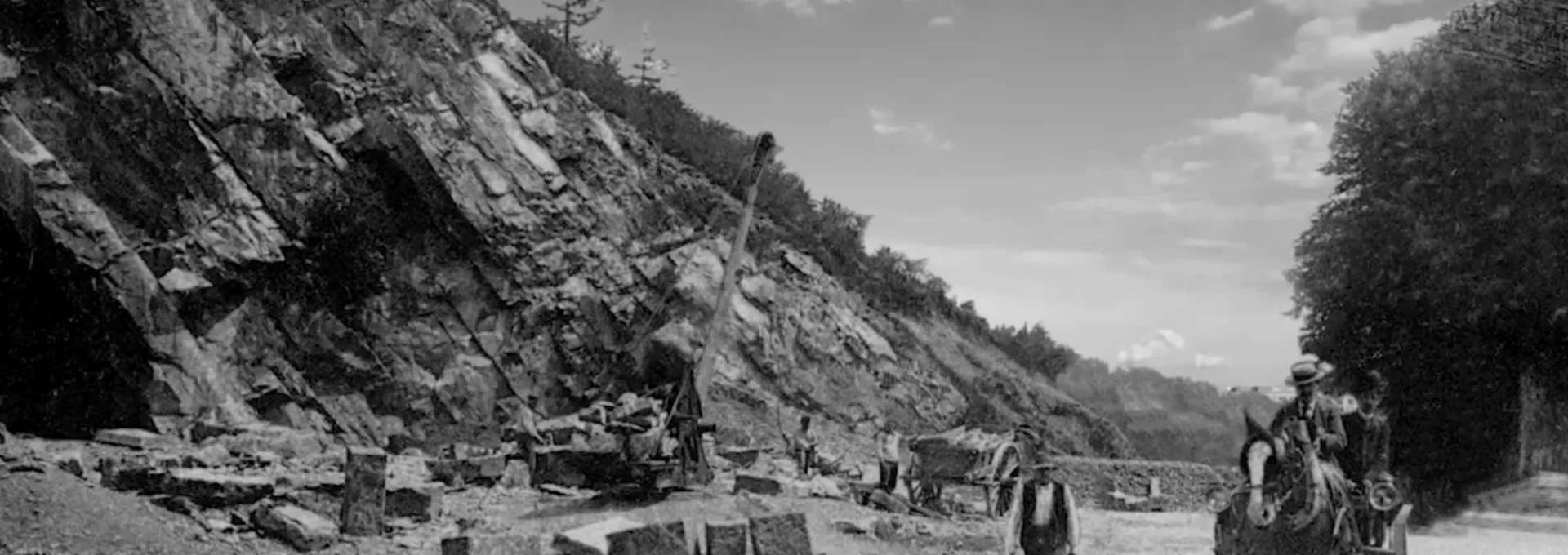 Hippolyte Dumont in the Ampsin quarry in 1889