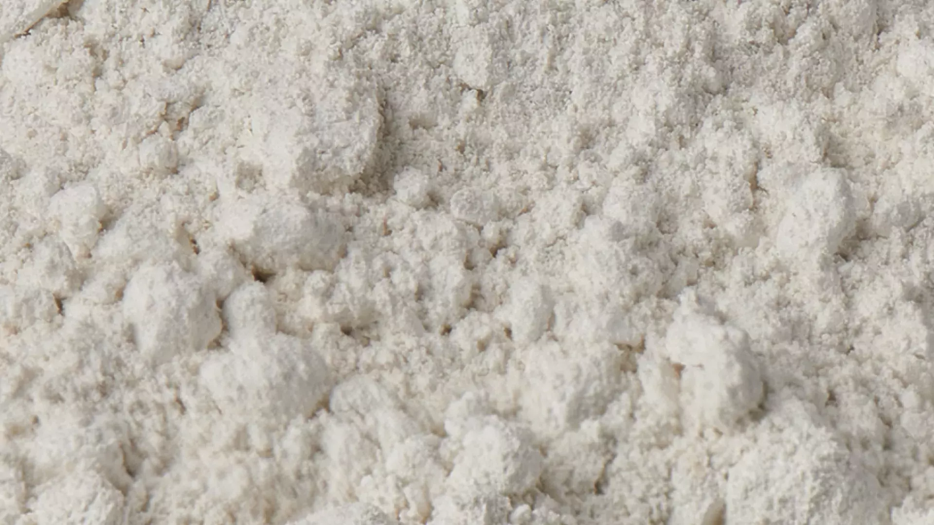 close-up on quicklime powder from Bukowa